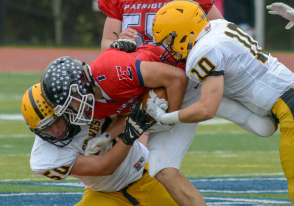 1015128115 PA_INT football cb east 001.JPG