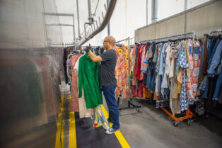 Nuuly From Urbn Outfiters Clothing Rental Memberships In Full Swing