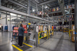 Nuuly From Urbn Outfiters Clothing Rental Memberships In Full Swing